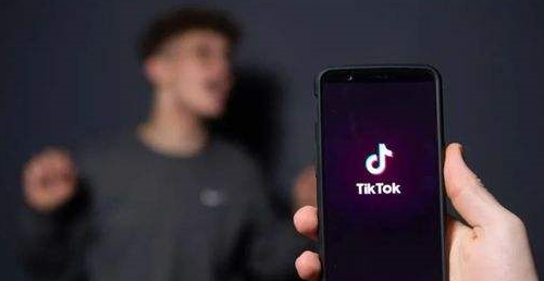 中国人tik（tok直播带货 中国人tiktok满足什么条件才可以直播）